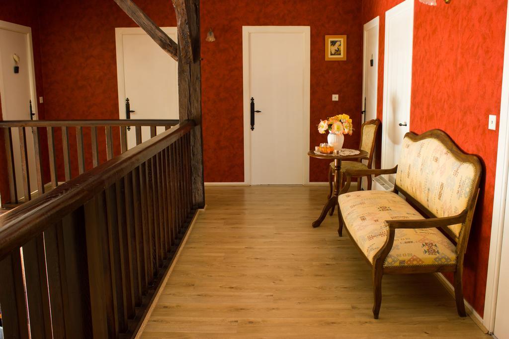 Bed and breakfast Aux Ronzieres *